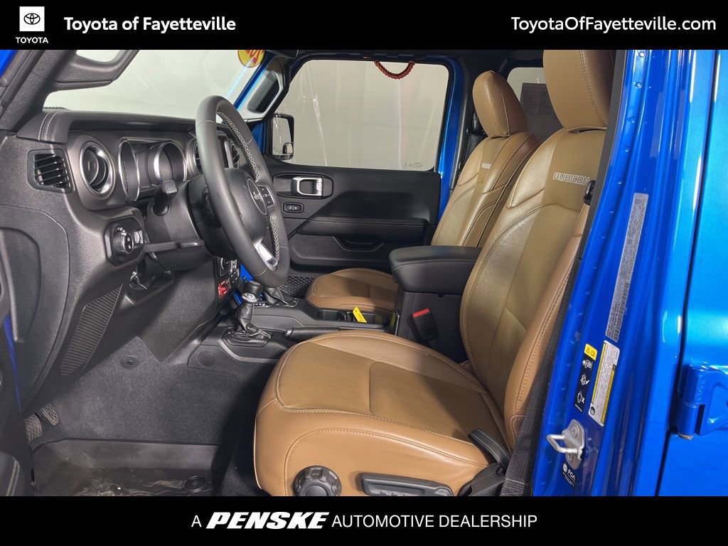 Used 2023 Jeep Gladiator Rubicon w/ LED Lighting Group AWD/4WD image 17