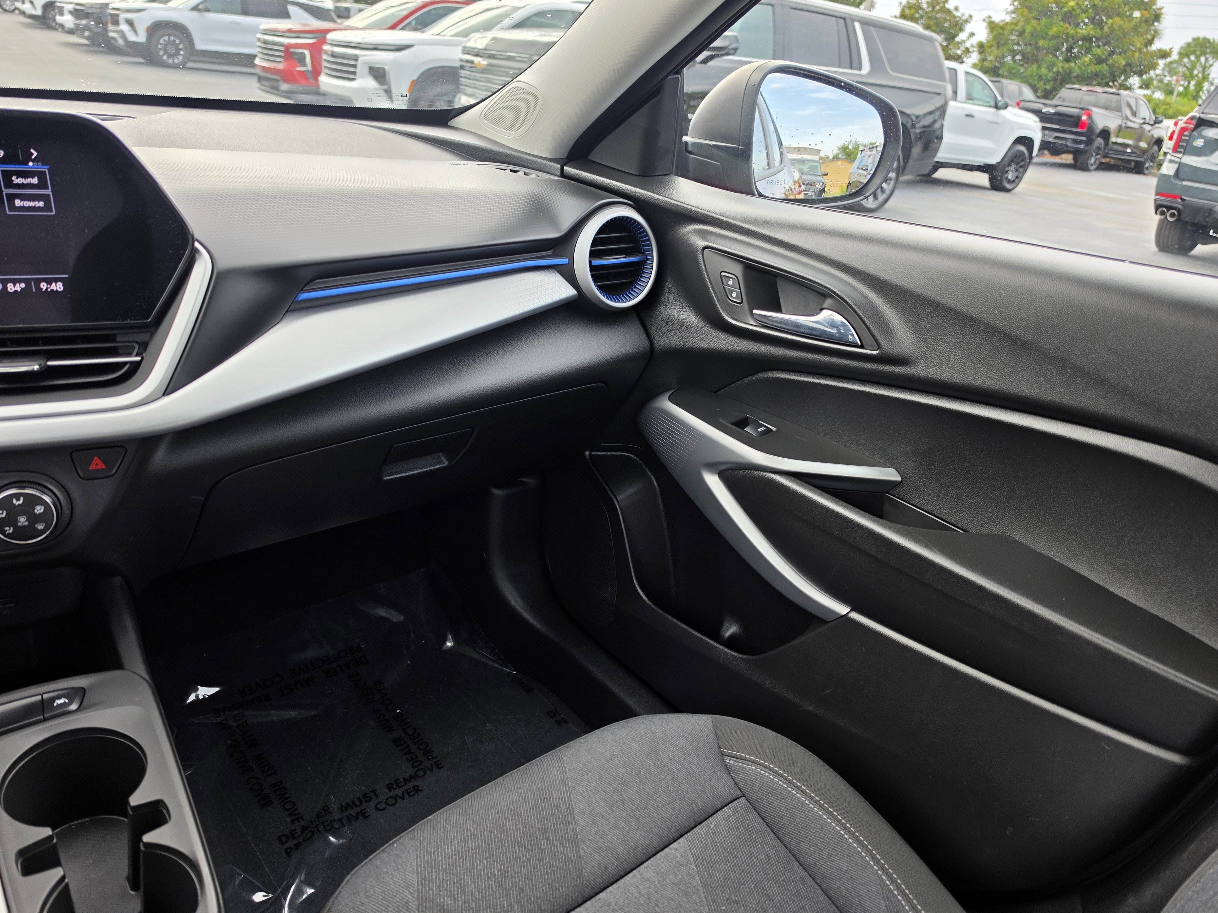 Certified 2024 Chevrolet Trax LS FWD image 9