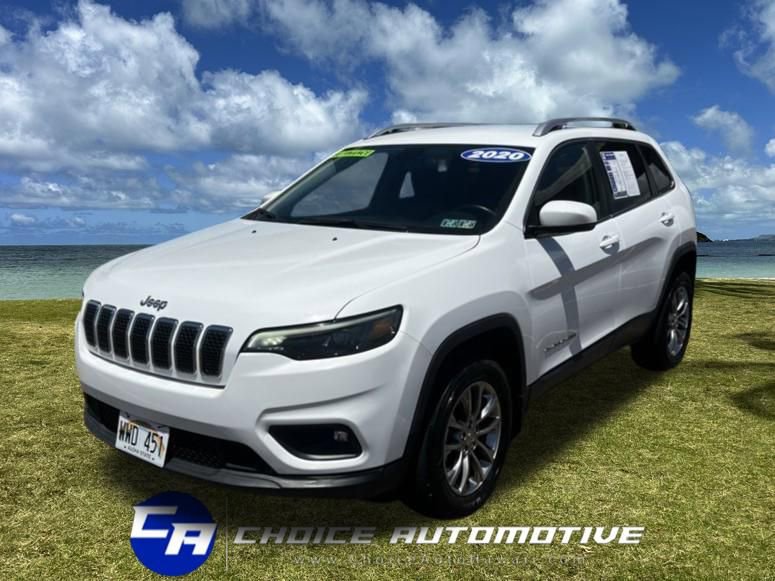 Used 2020 Jeep Cherokee Latitude Plus w/ Cold Weather Group AWD/4WD image 1