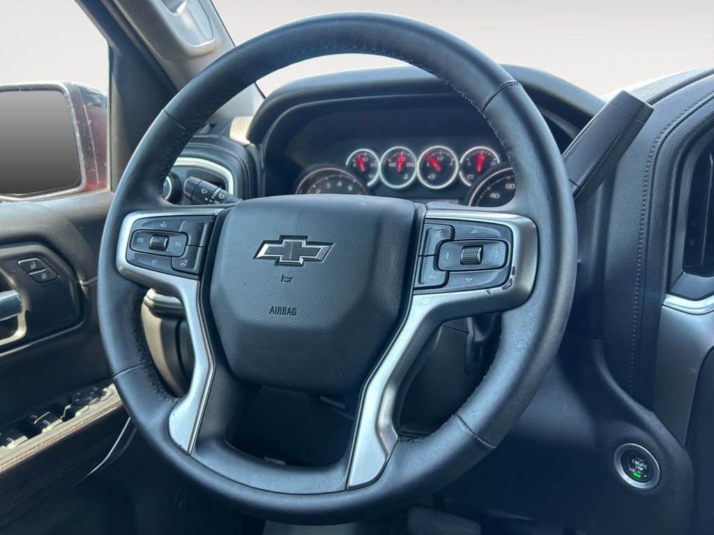 Used 2019 Chevrolet Silverado 1500 RST w/ All-Star Edition AWD/4WD image 12