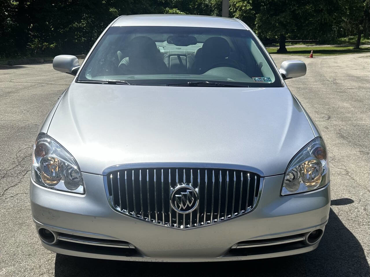 Used 2011 Buick Lucerne CXL FWD image 6