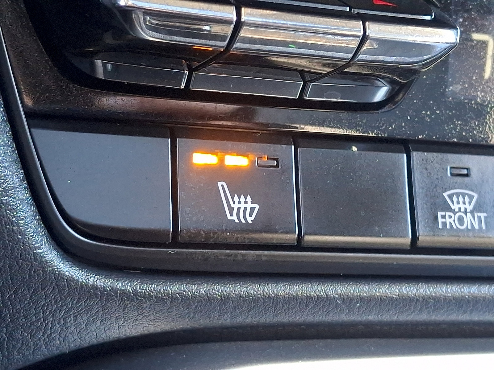 Certified 2024 MAZDA CX-90 Plug-In Hybrid w/ Premium Pkg image 28