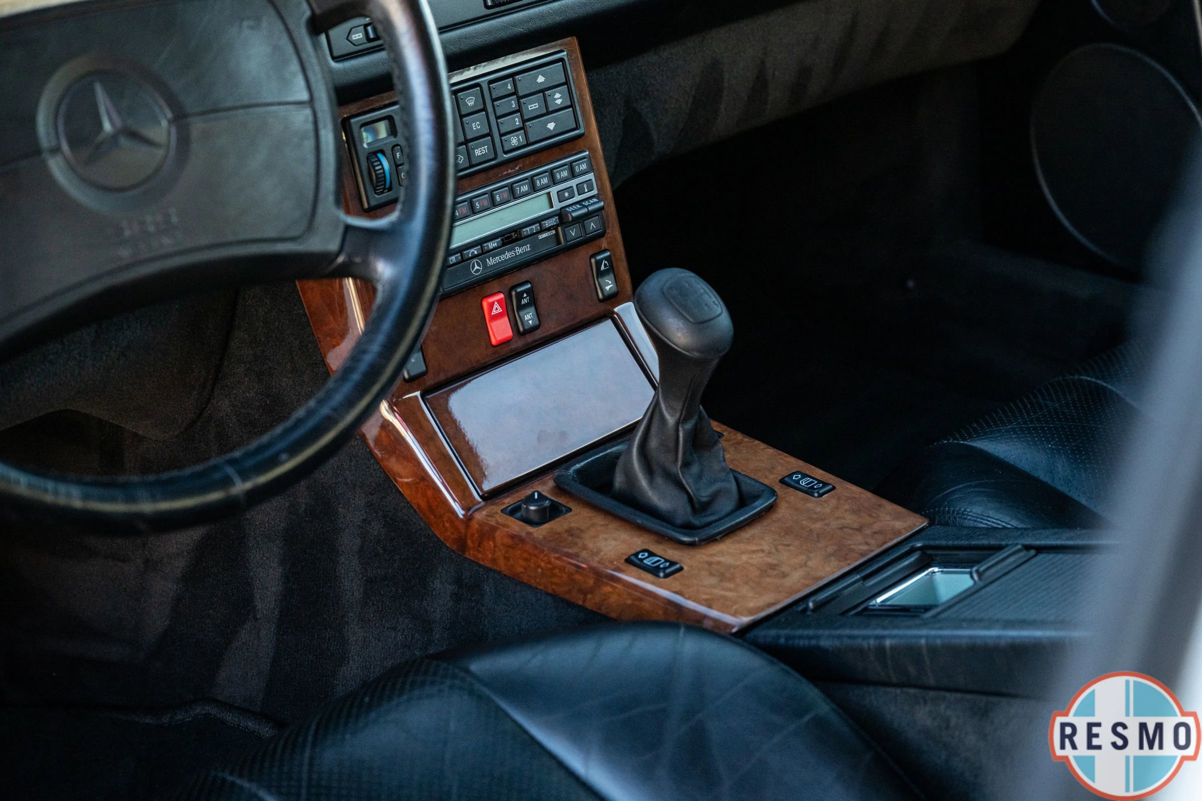 Used 1990 Mercedes-Benz 300 SL image 38