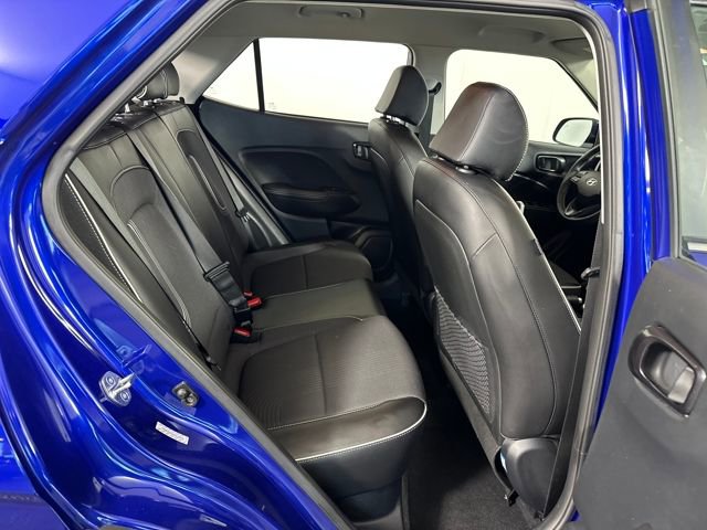 Certified 2023 Hyundai Venue Limited image 28