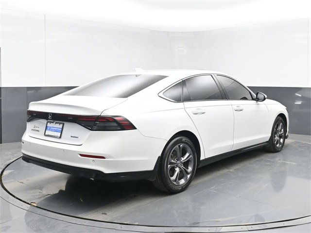Used 2023 Honda Accord EX-L image 10
