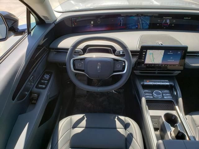 New 2026 Lincoln Nautilus Premier w/ Jet Appearance Package image 17