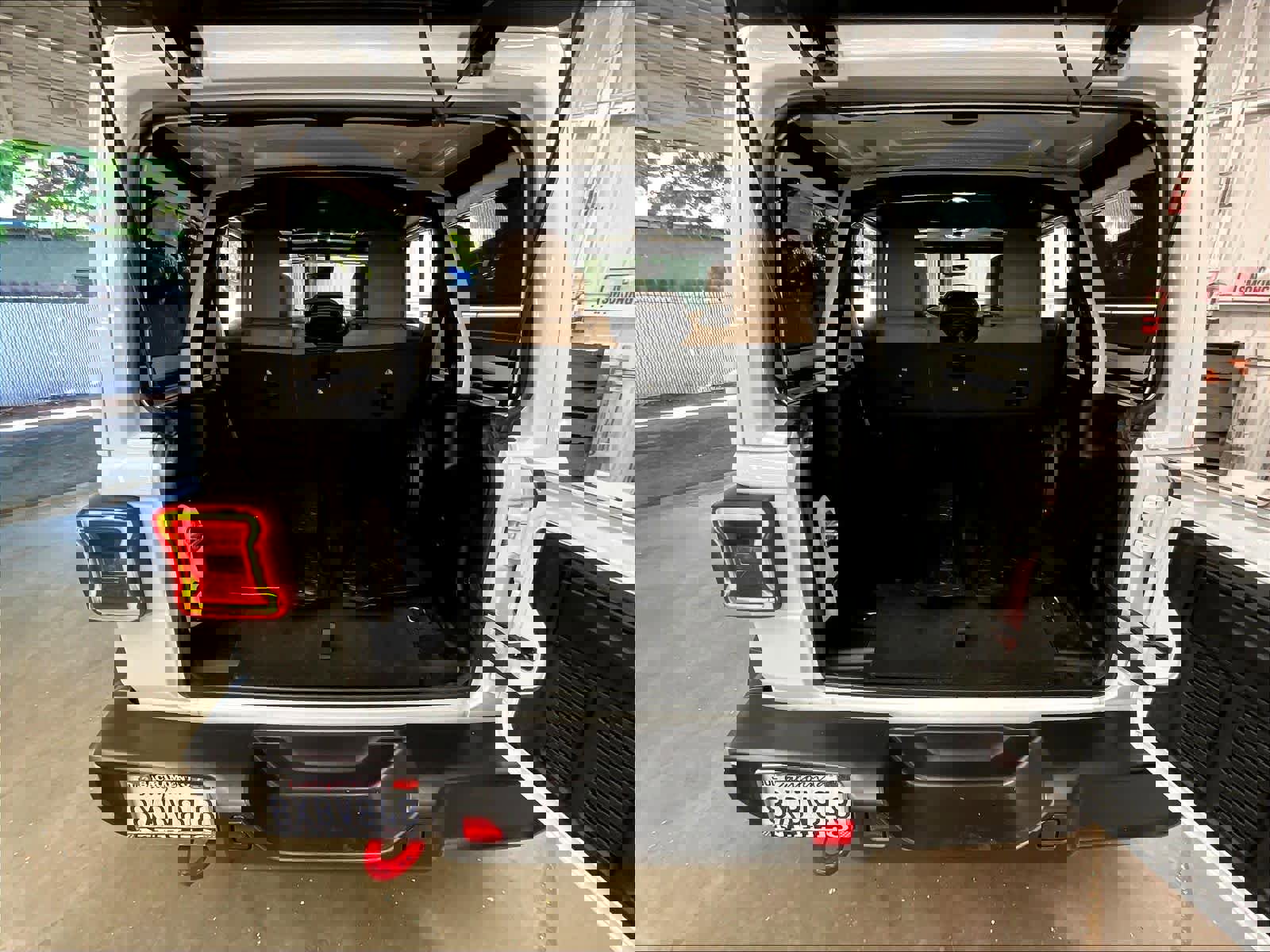 Used 2021 Jeep Wrangler Unlimited Rubicon image 30