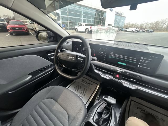Used 2025 Kia K4 EX image 11