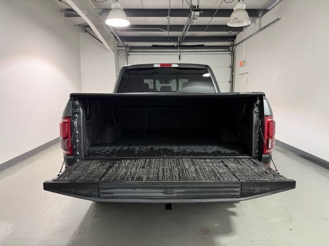 Used 2017 Ford F150 Lariat w/ Equipment Group 502A Luxury AWD/4WD image 8