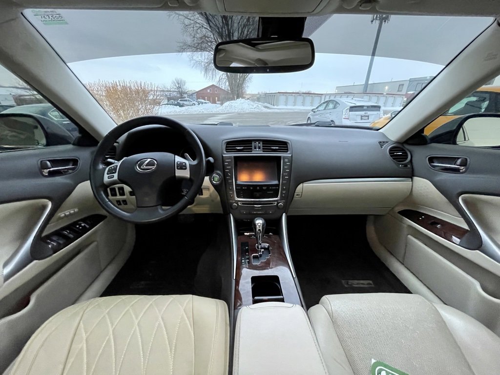 Used 2013 Lexus IS 350 AWD image 16
