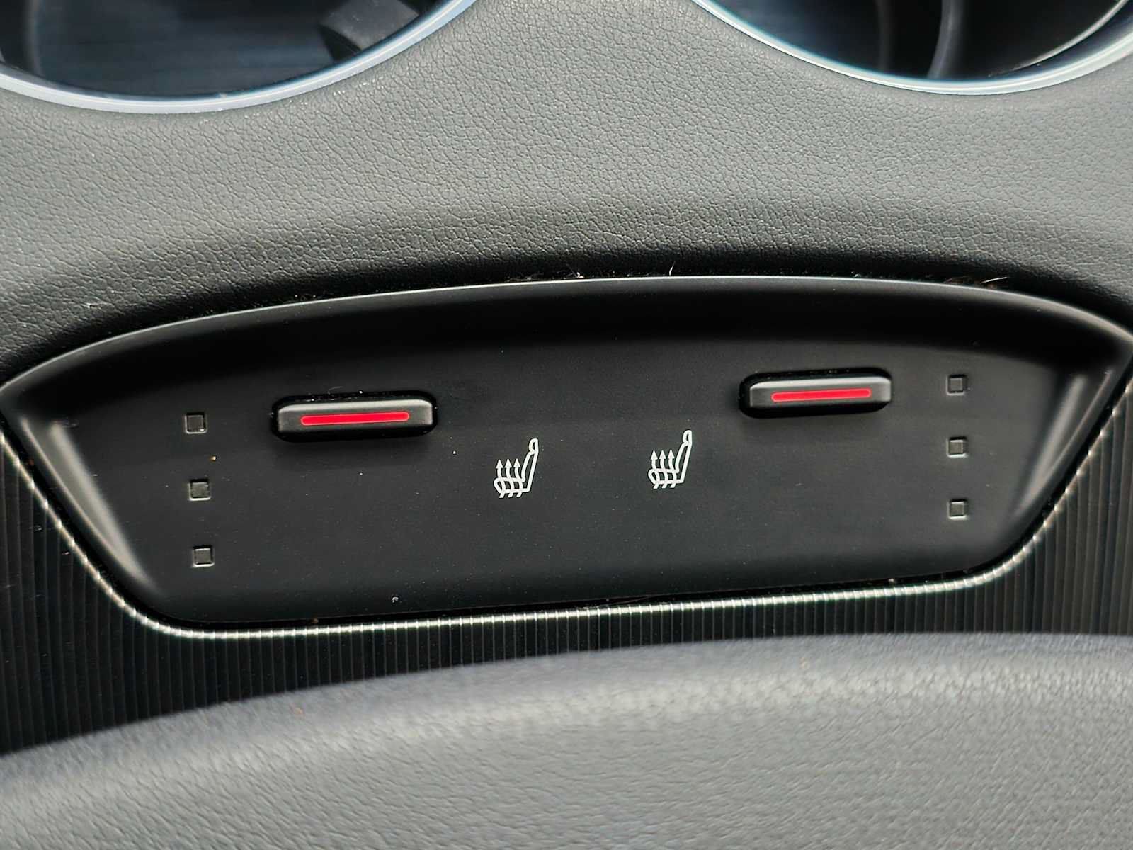 Certified 2023 Toyota Venza Nightshade AWD/4WD image 18