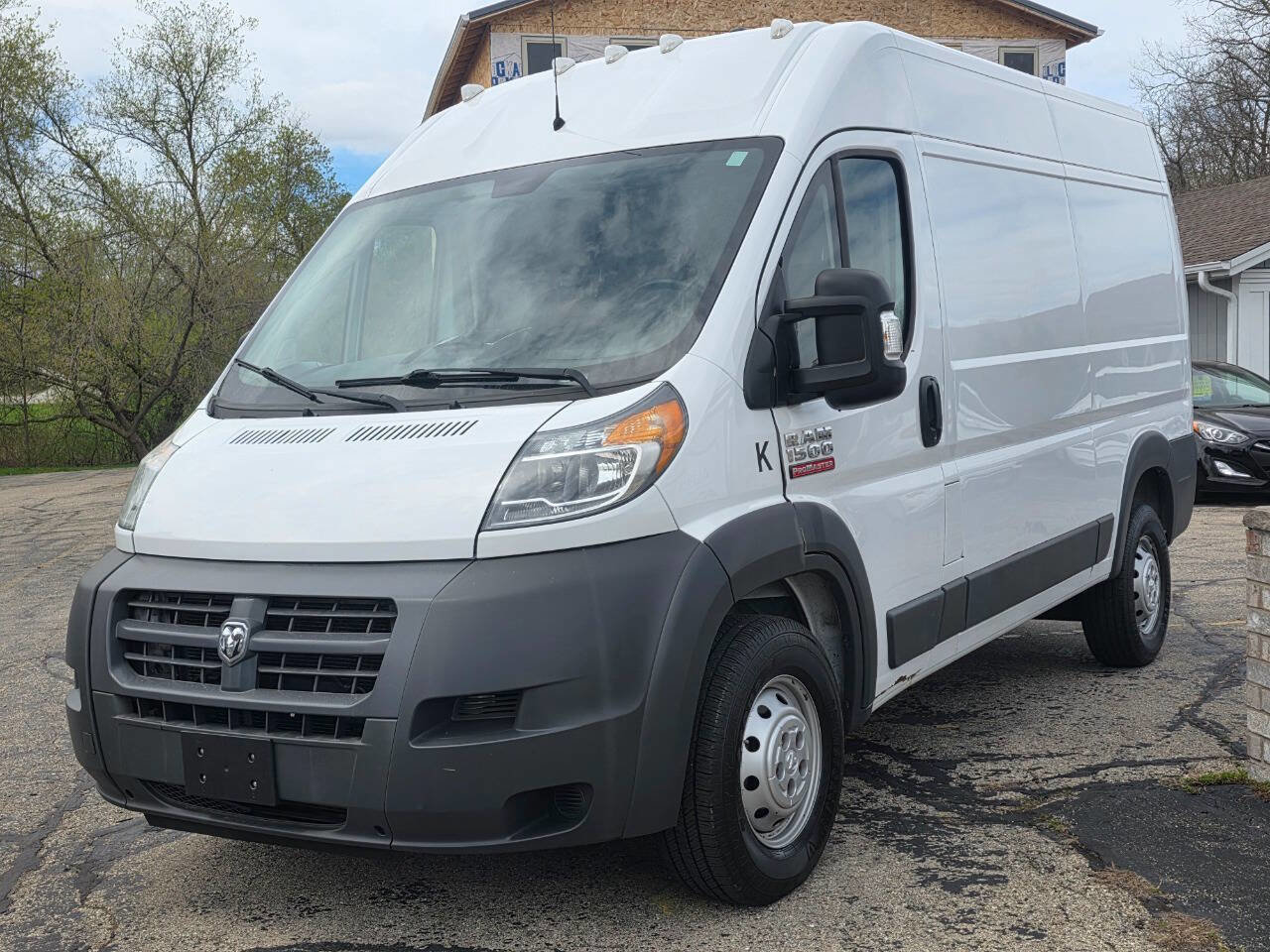 Used 2016 RAM ProMaster 1500 w/ Interior Convenience Group FWD image 3