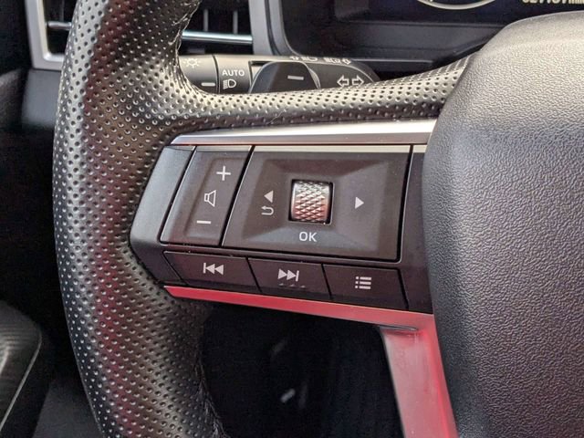 Used 2024 Mitsubishi Outlander SE image 23