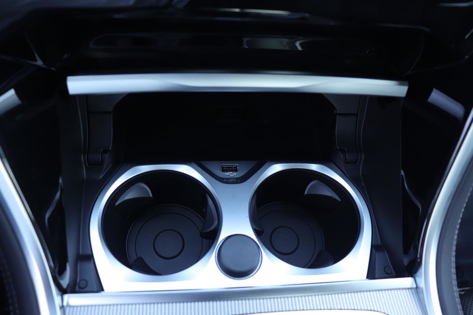 New 2025 BMW 840i Coupe image 36