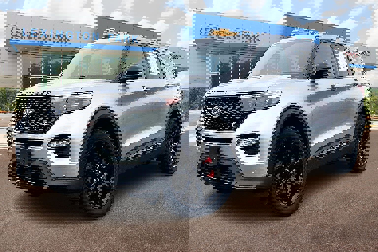 Used 2022 Ford Explorer ST w/ Equipment Group 401A image 12