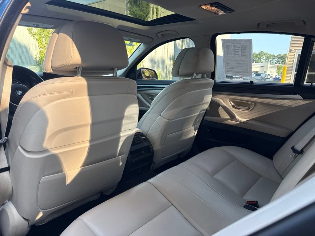 Used 2016 BMW 550i Sedan RWD image 39
