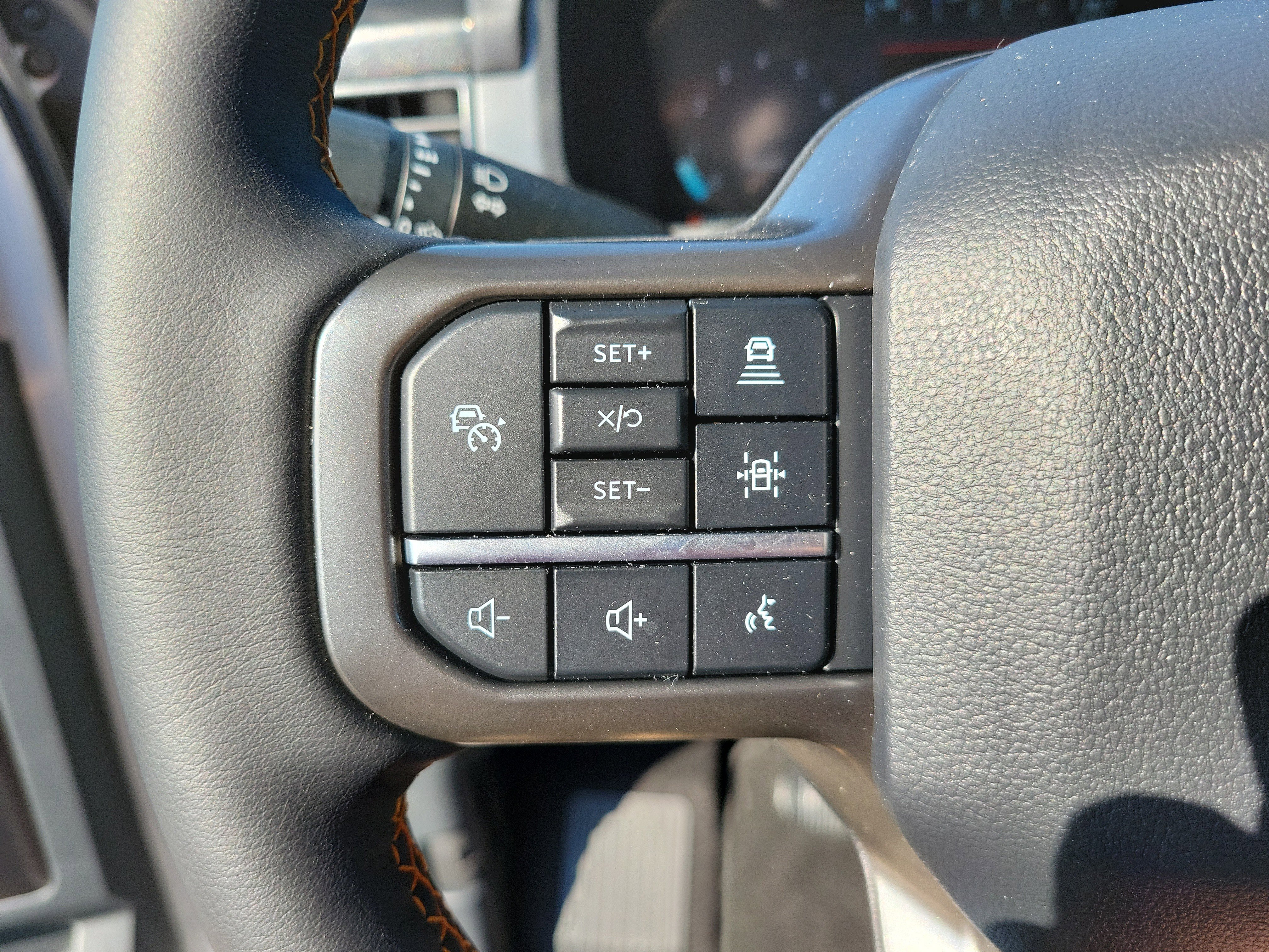 Used 2025 Ford F150 Tremor w/ Equipment Group 402A High image 31