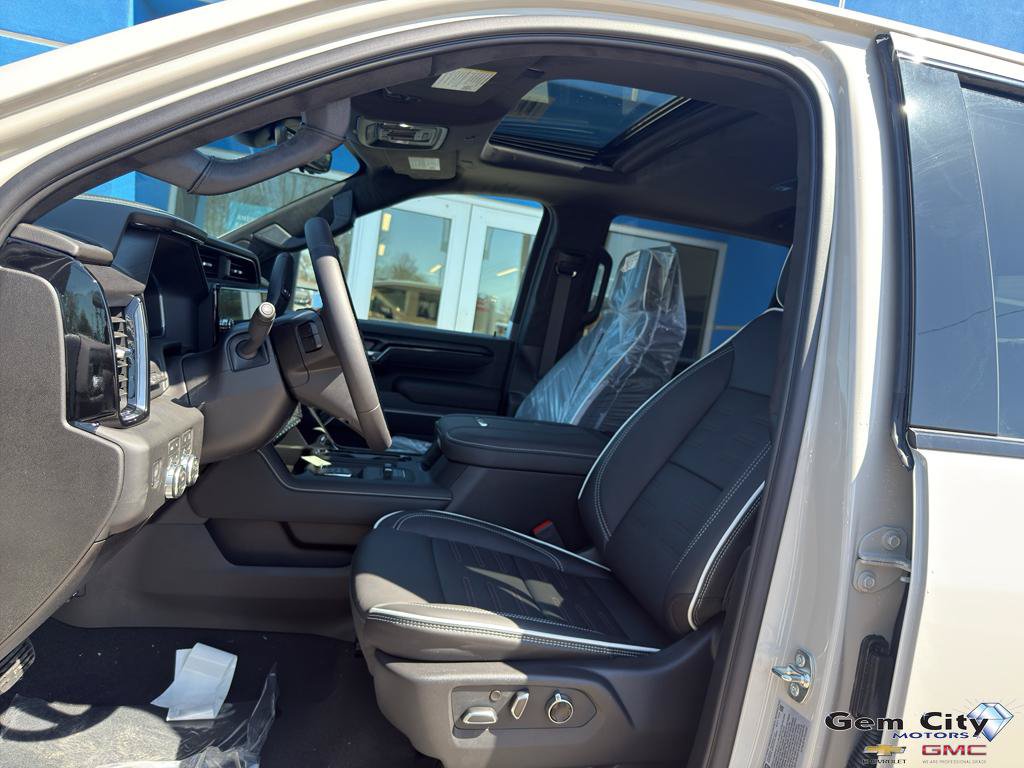 New 2026 GMC Sierra 2500 AT4X w/ AT4X AEV Edition AWD/4WD image 14