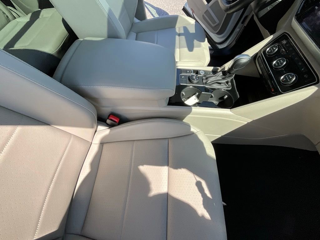 Used 2022 Volkswagen Atlas SE image 33