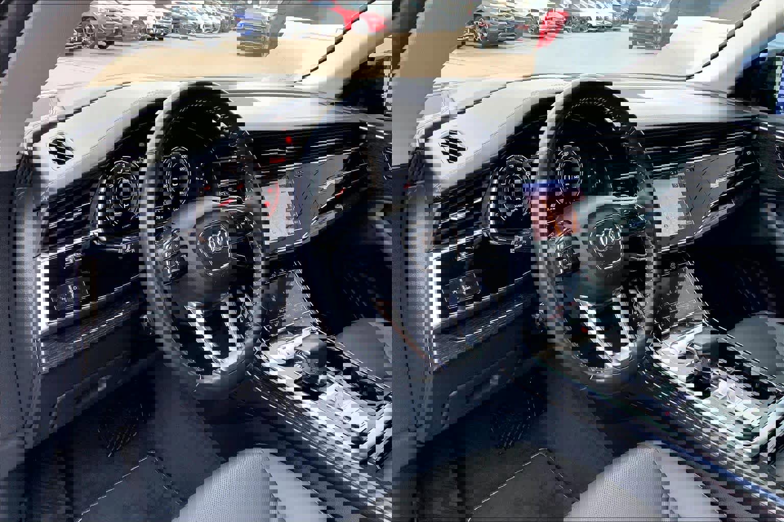 Used 2019 Audi Q8 Prestige image 18