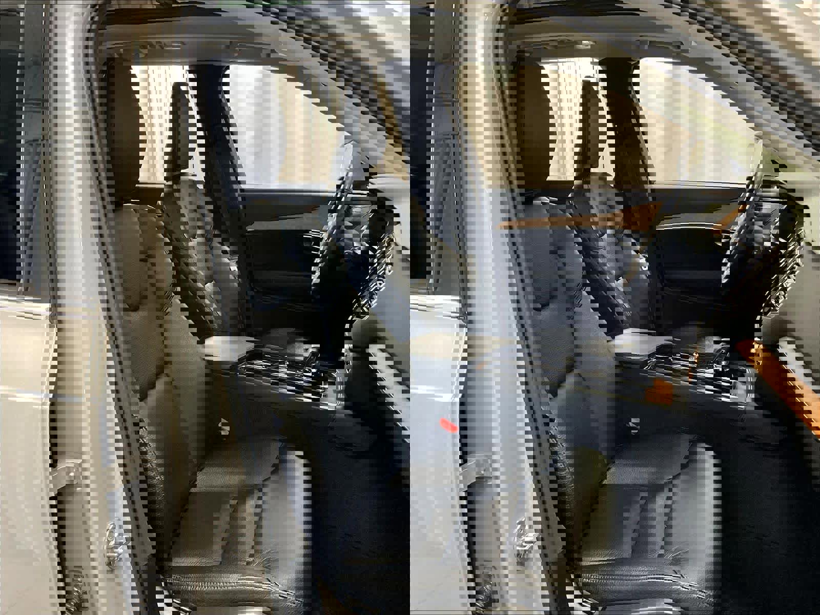 Used 2023 Volvo XC90 B6 Plus w/ Protection Package AWD/4WD image 11