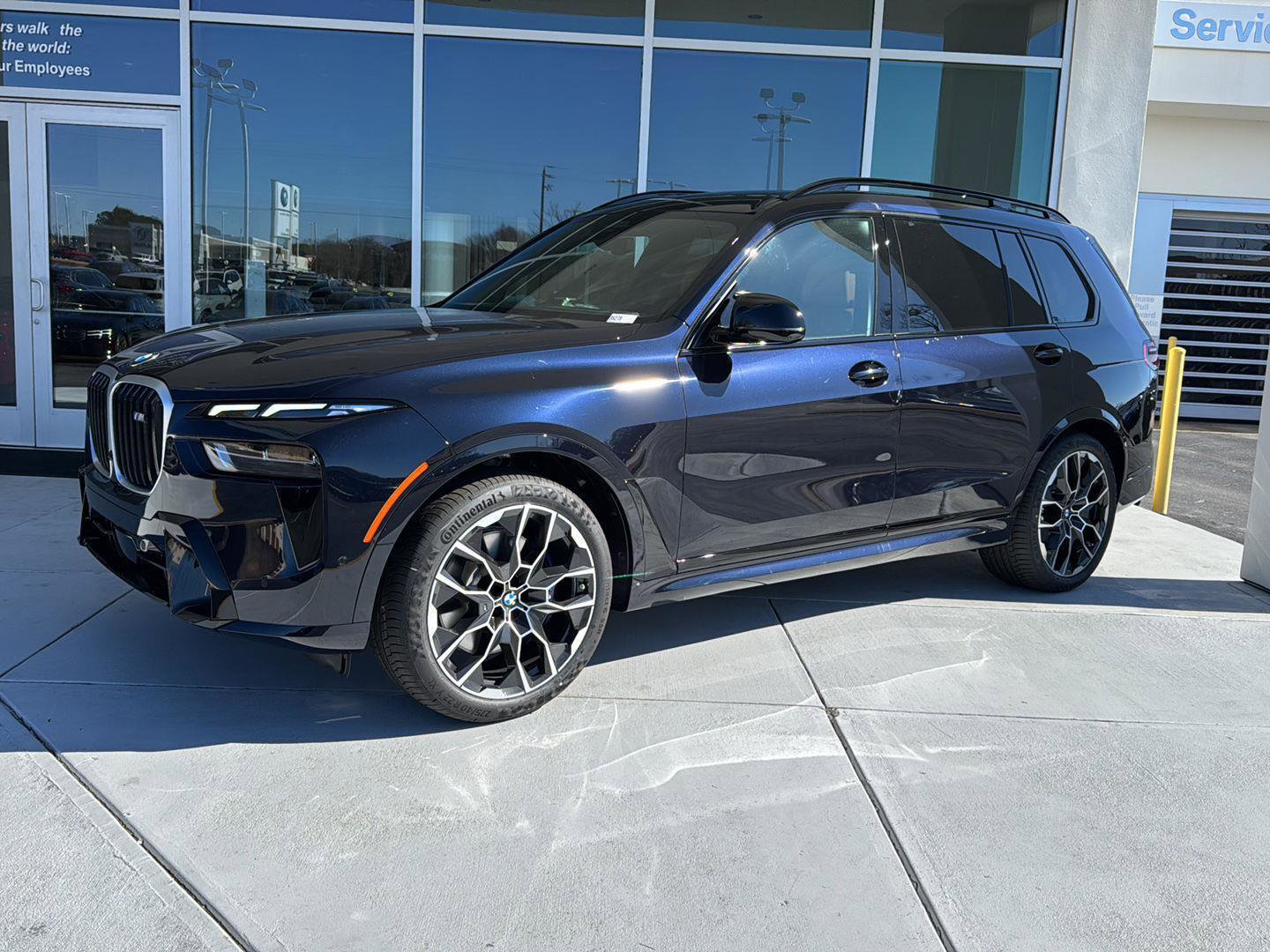 New 2026 BMW X7 M60i AWD/4WD image 2