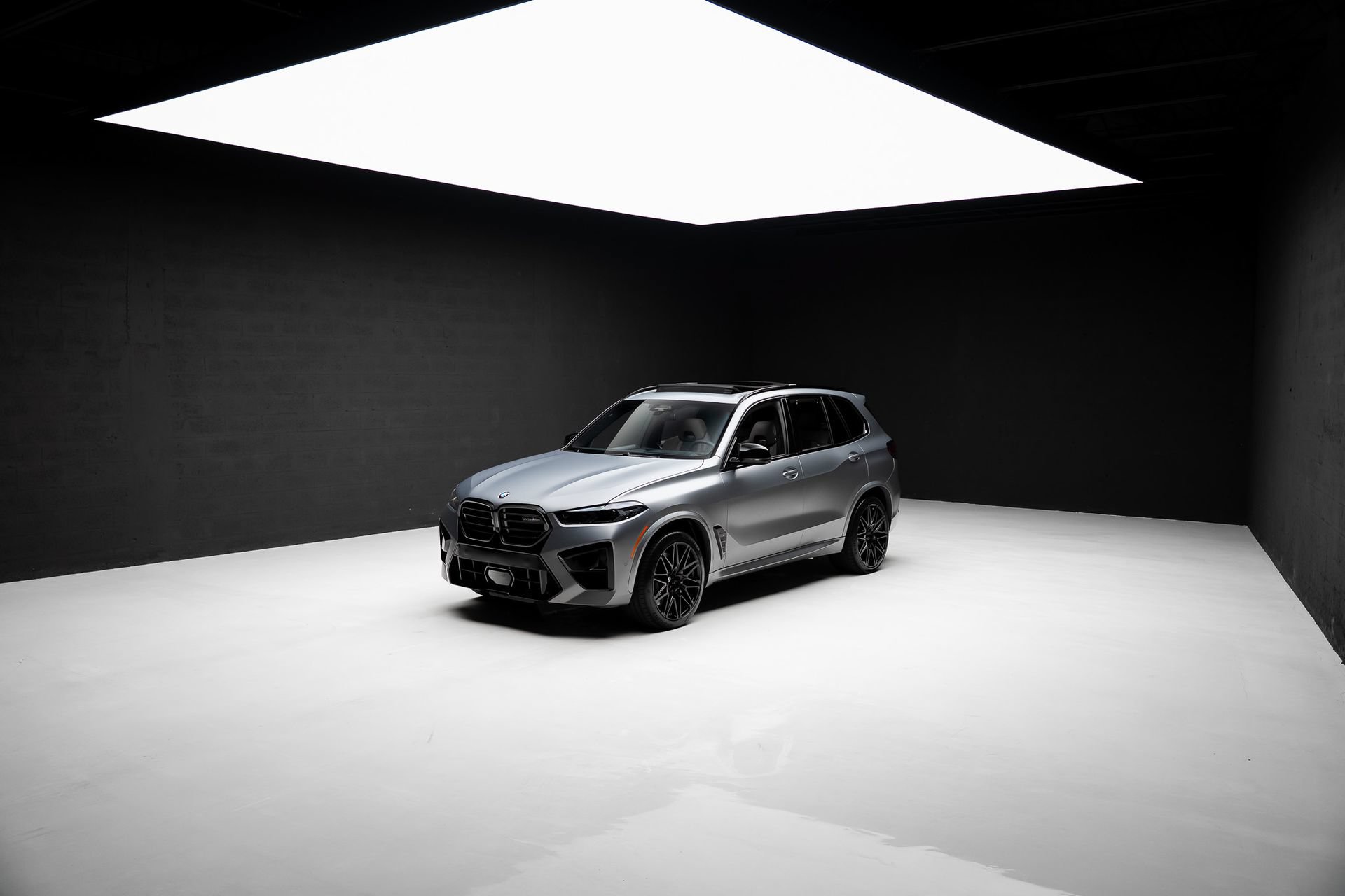 Used 2025 BMW X5 M Competition w/ Executive Package AWD/4WD image 88