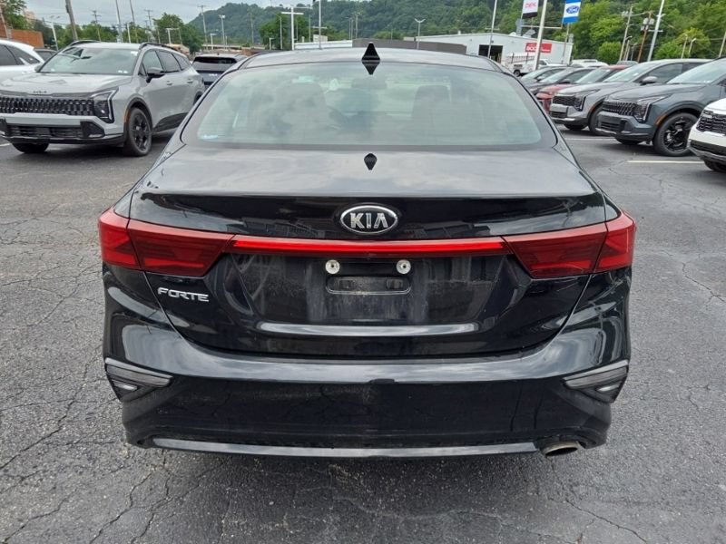 Used 2021 Kia Forte LXS FWD image 6