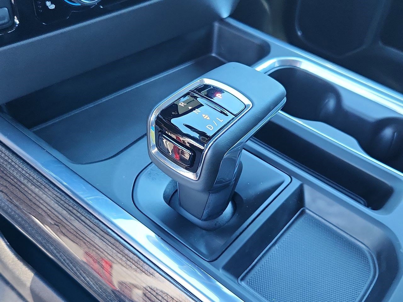 Used 2025 Chevrolet Silverado 1500 LT Trail Boss w/ Convenience Package II image 14