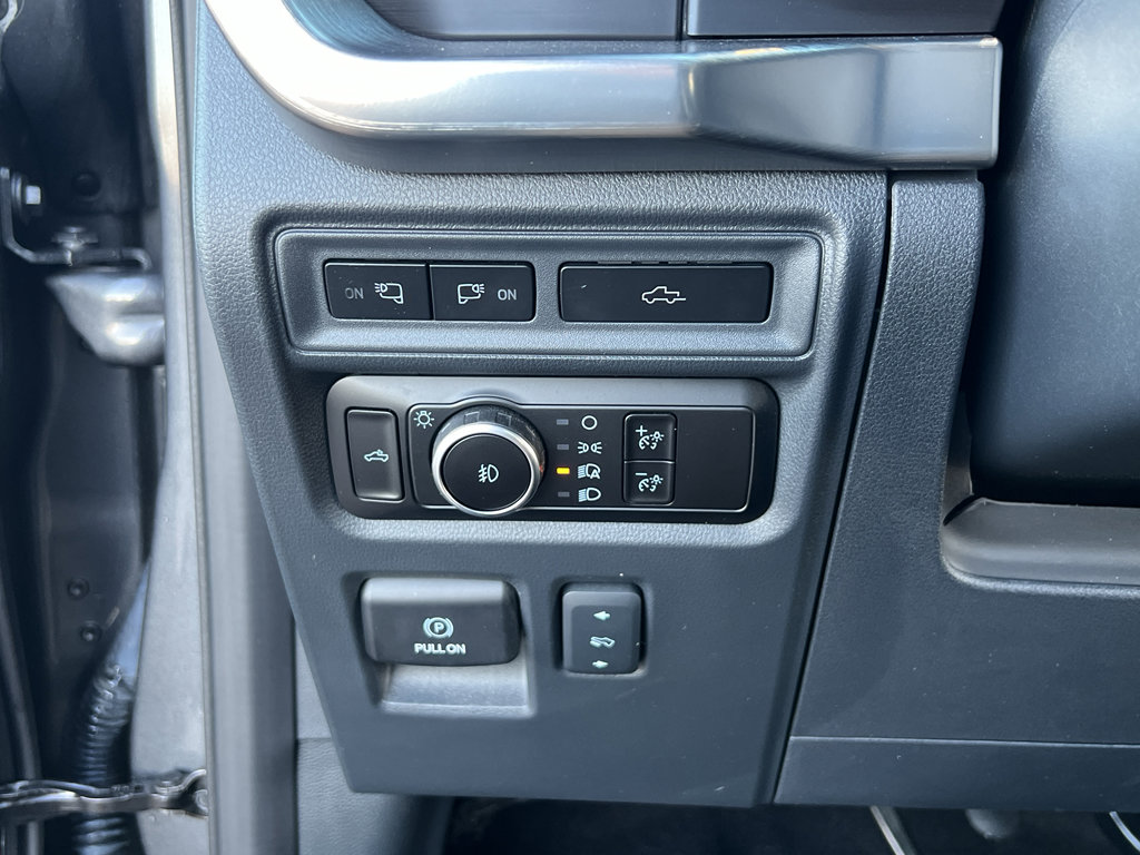 Used 2023 Ford F150 Lariat w/ Equipment Group 502A High image 18