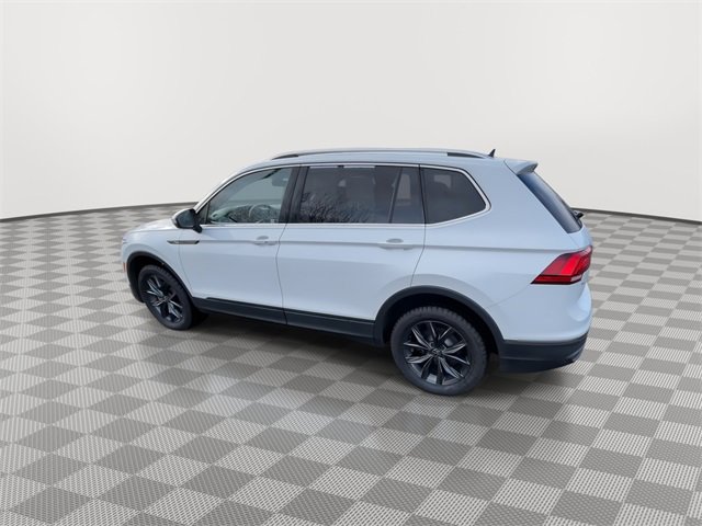 Used 2022 Volkswagen Tiguan SE image 6