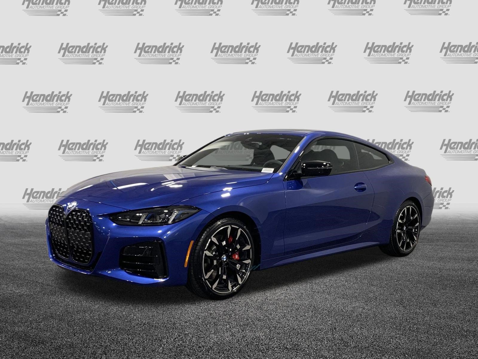 Used 2025 BMW 430i Coupe w/ M Sport Package RWD image 3