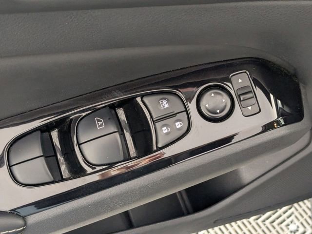 Used 2023 Nissan Altima 2.5 SV image 11