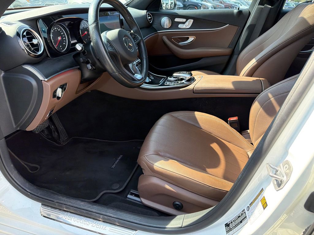 Used 2017 Mercedes-Benz E 300 image 9