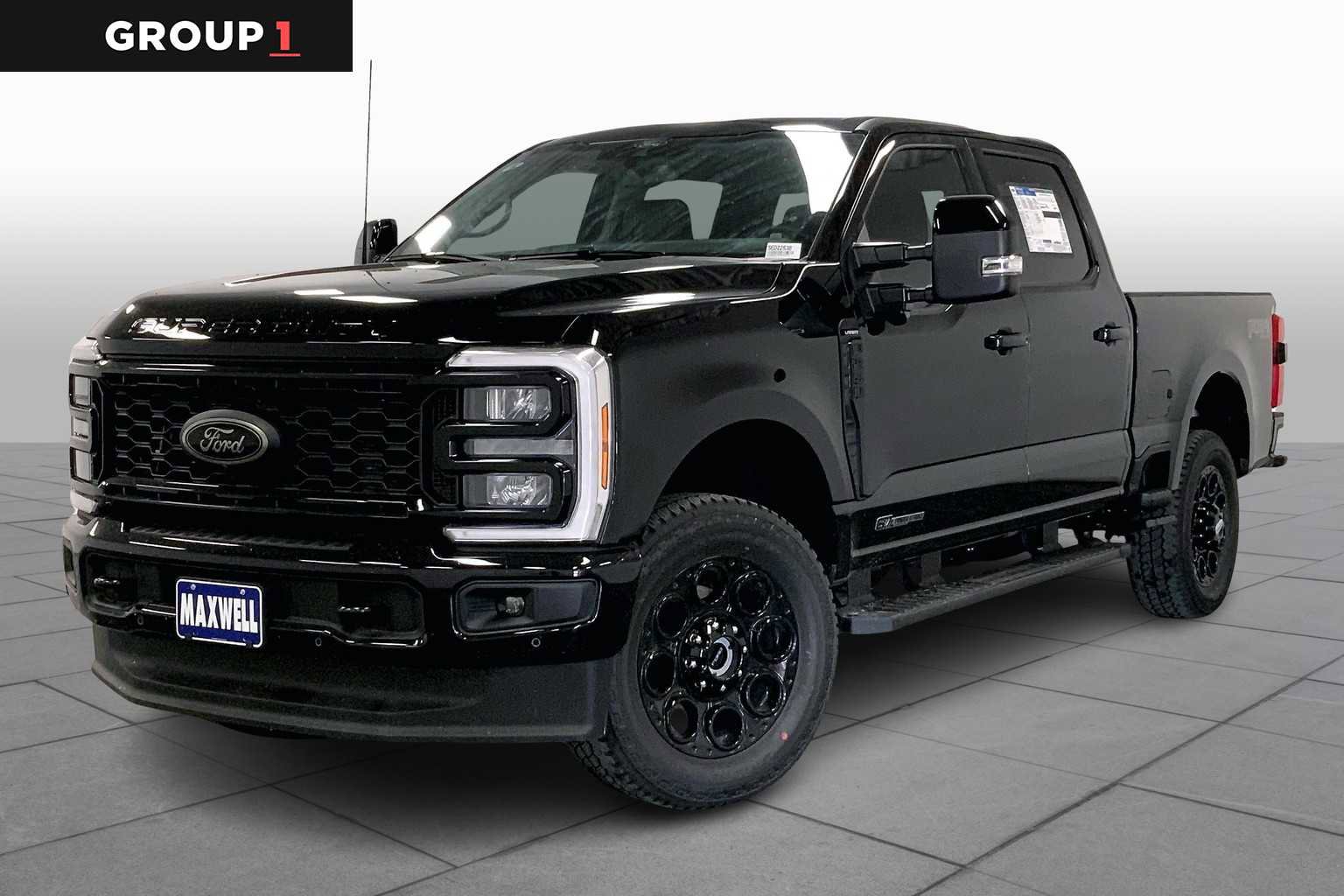 New 2025 Ford F250 Lariat w/ Lariat Ultimate Package