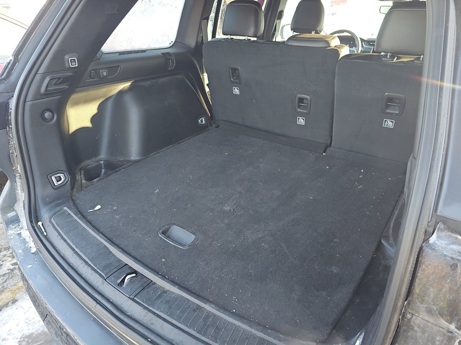 Used 2023 Jeep Grand Cherokee Altitude image 23