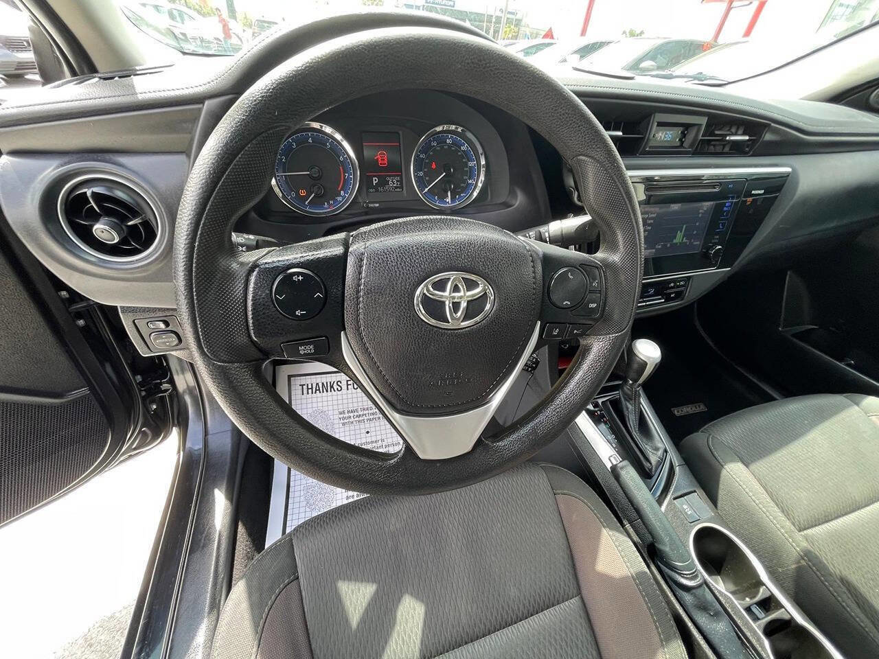 Used 2017 Toyota Corolla LE FWD image 8