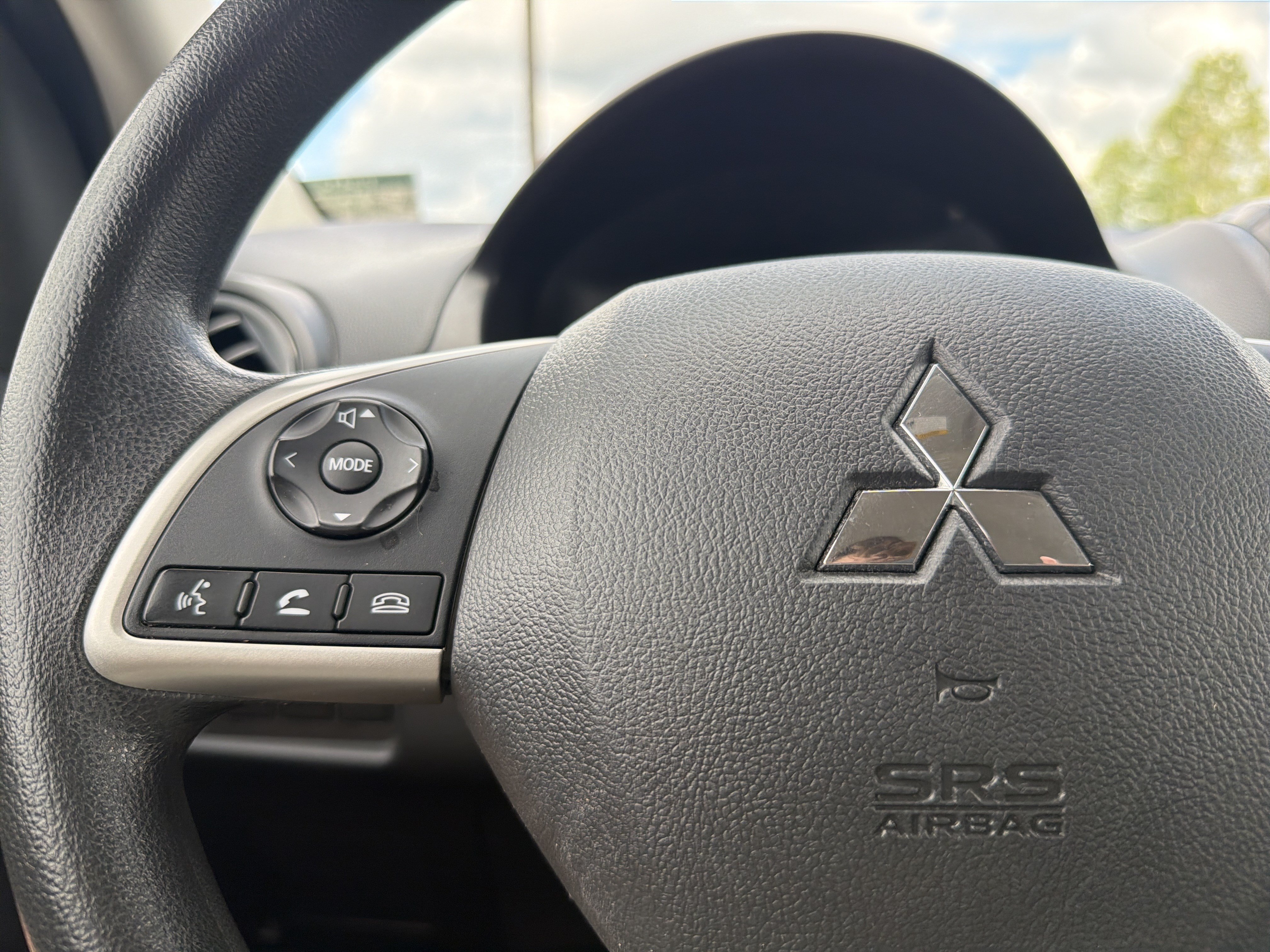 Used 2024 Mitsubishi Mirage ES FWD image 10