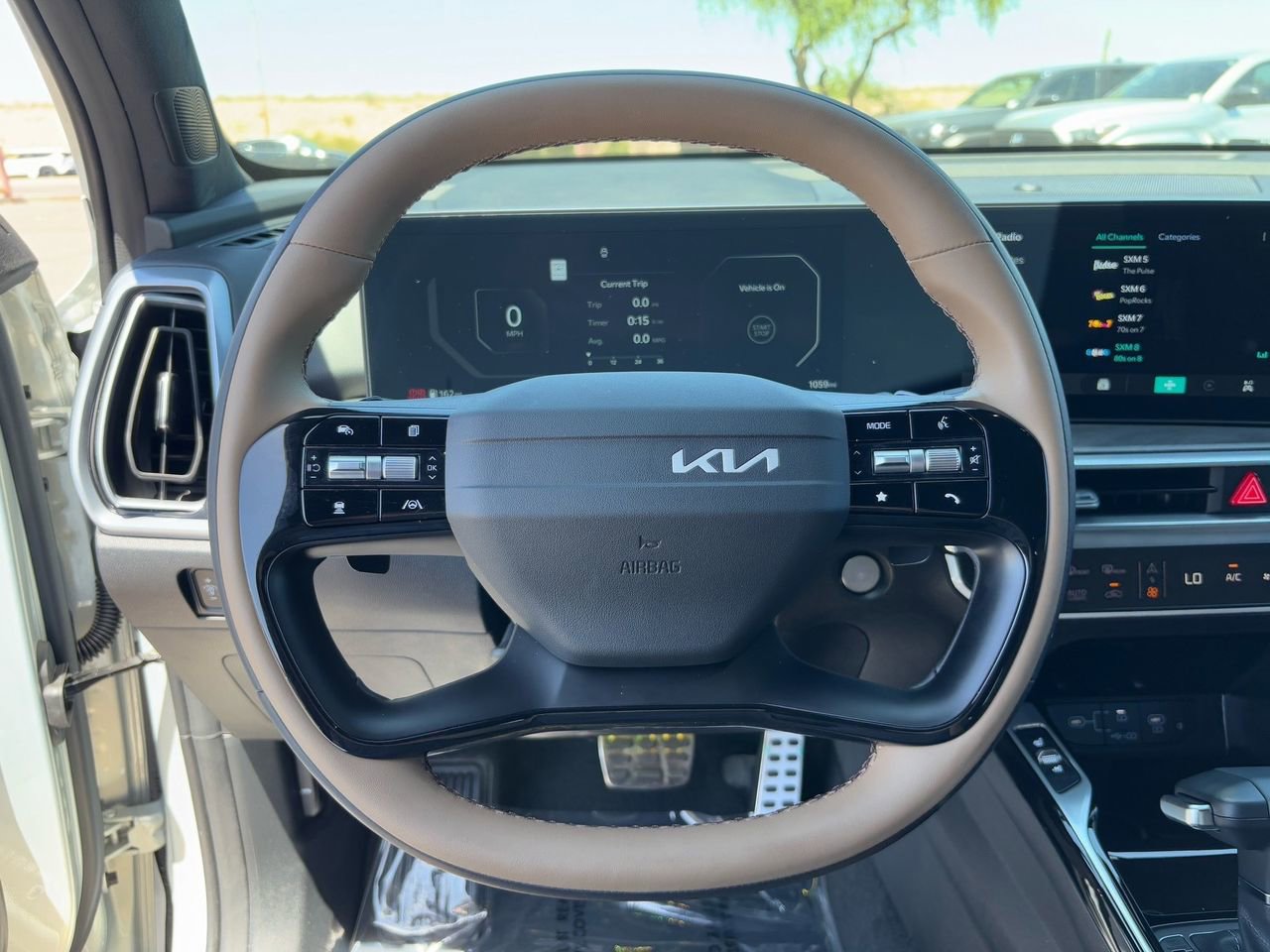 Used 2026 Kia Sorento SX Prestige w/ Olive Brown Leather Package AWD/4WD image 18