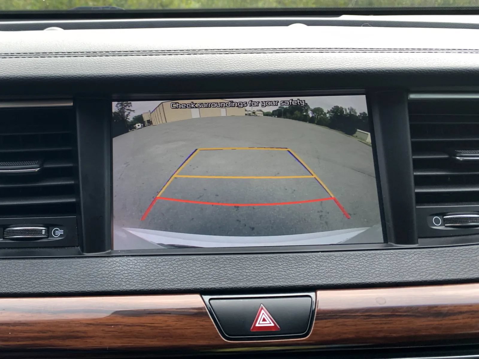 Used 2019 Kia Cadenza Technology FWD image 13