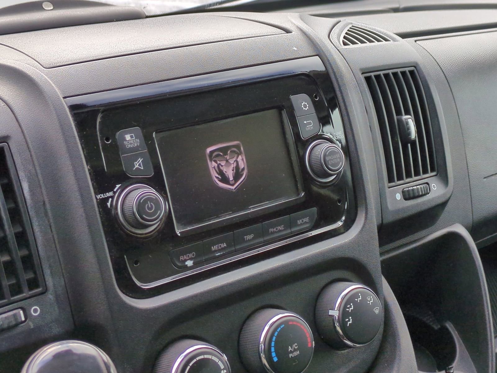 Used 2020 RAM ProMaster 1500 image 26