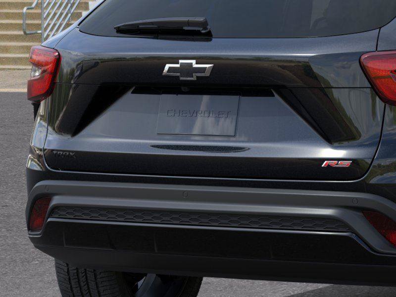 New 2026 Chevrolet Trax RS w/ Driver Confidence Package FWD image 14