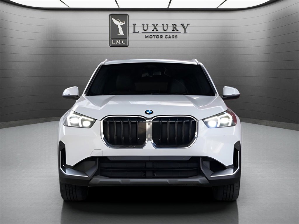 Used 2023 BMW X1 xDrive28i image 9