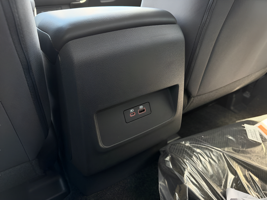 New 2026 Nissan Frontier SV w/ All-Weather Content Package AWD/4WD image 10