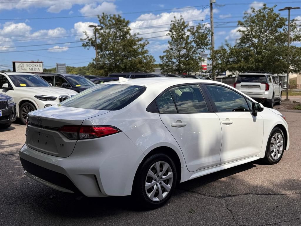 Used 2021 Toyota Corolla LE w/ Carpet Mat Package (TMS) FWD image 6