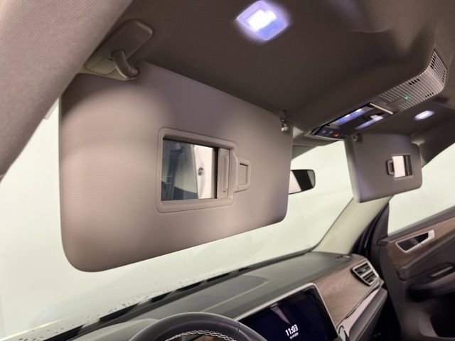 Used 2024 Volkswagen Atlas SE w/ Black Wheel Package image 37