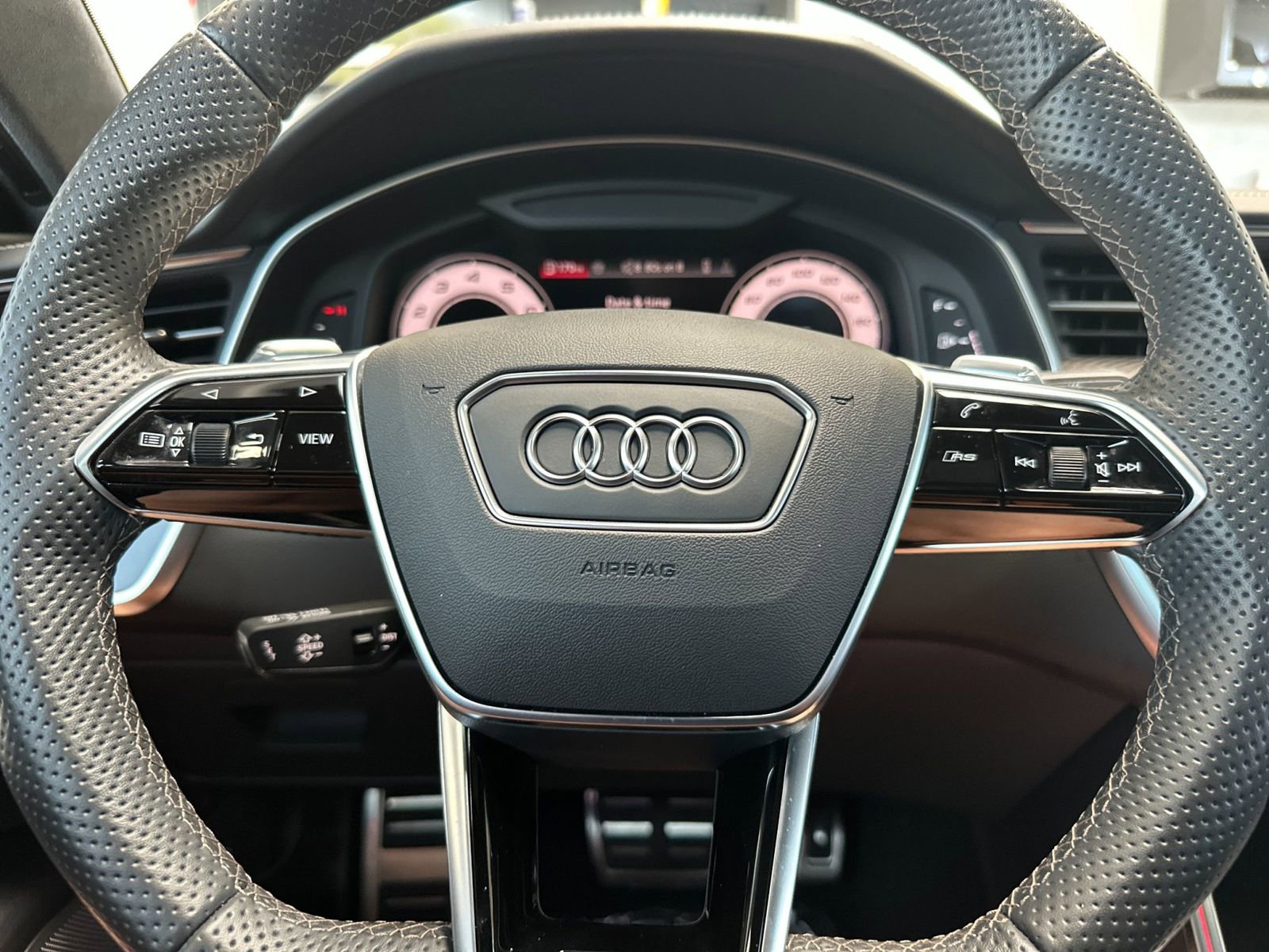 Used 2024 Audi RS 7 Performance w/ Bronze Edition AWD/4WD image 26