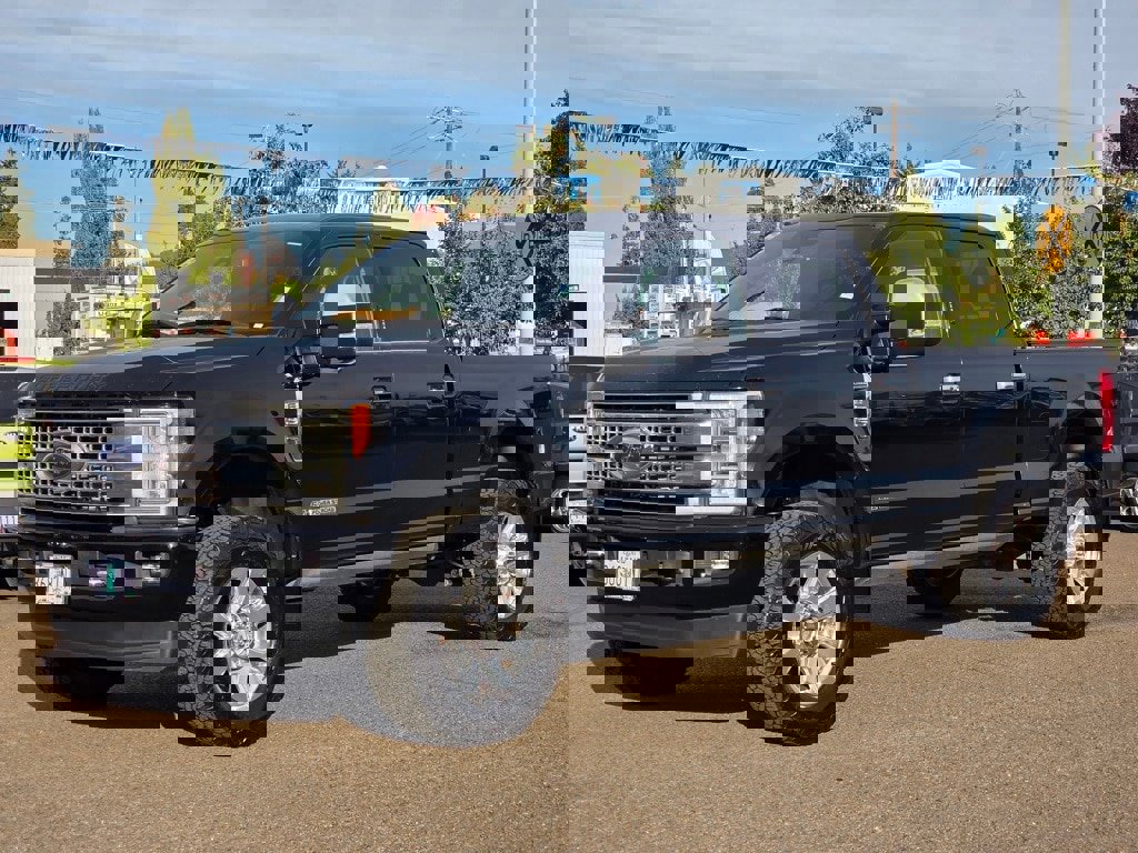 Used 2018 Ford F350 Platinum w/ Platinum Ultimate Package