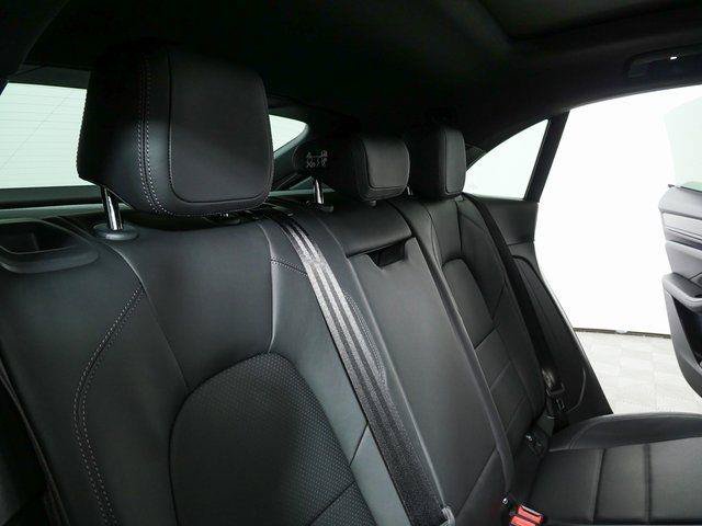 New 2026 Porsche Macan Electric RWD image 23