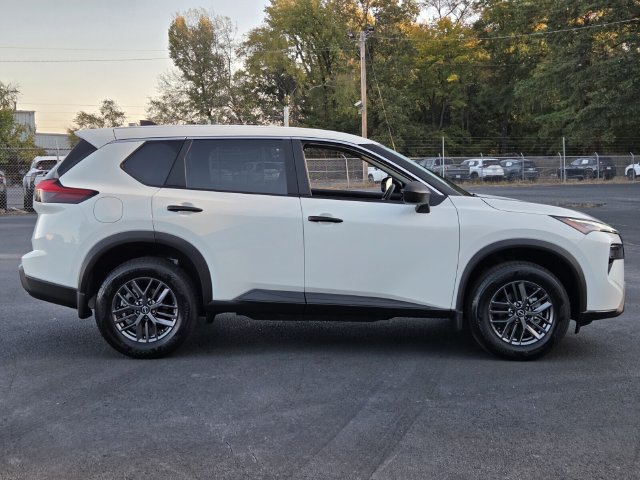 New 2027 Nissan Rogue S FWD image 6